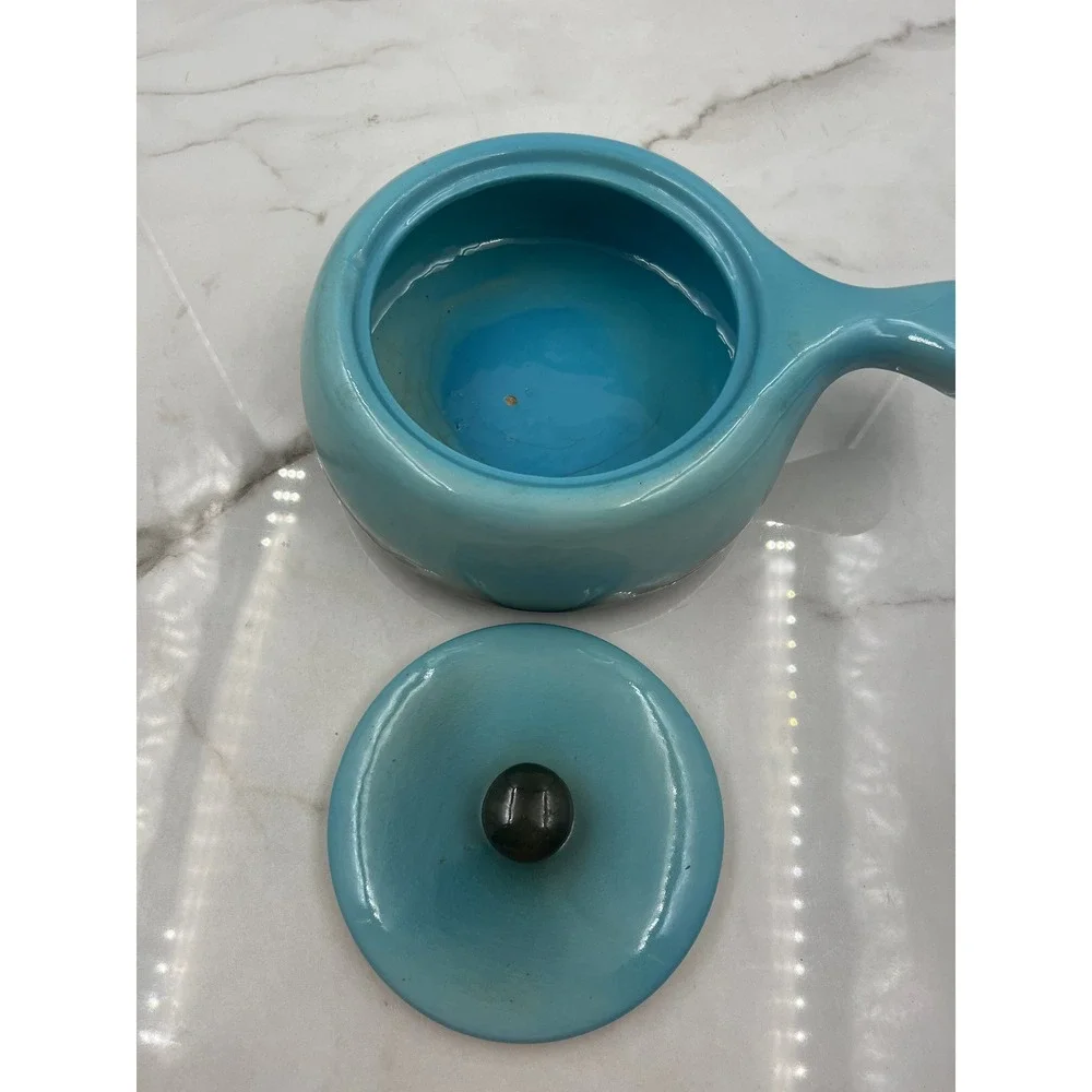 Vintage Hull USA Pottery Blue Ombre Oven Proof Casserole Dish with Lid 28-8